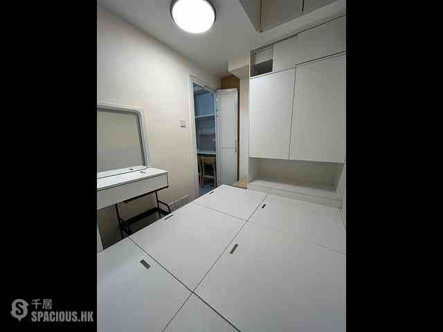 Wan Chai - Everwin Mansion 06