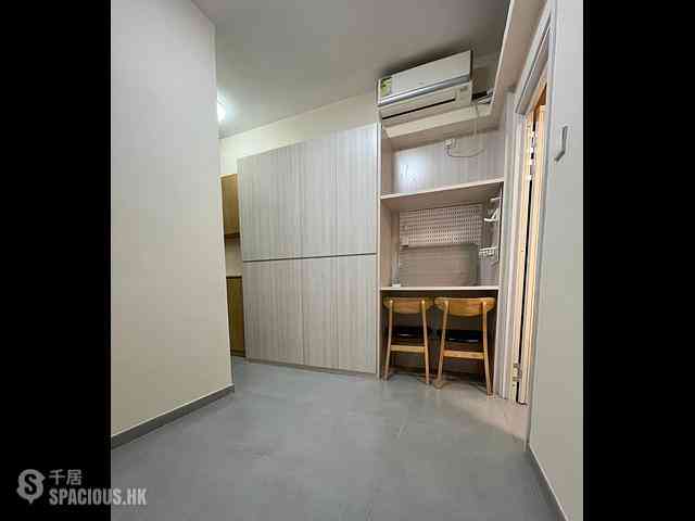 Wan Chai - Everwin Mansion 07