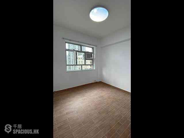 Tai Hang - Fuk Kwan House 15
