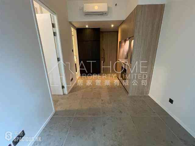 Sai Ying Pun - Bohemian House 02