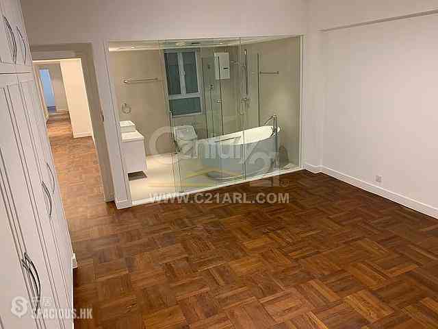 Mid Levels Central - Kam Yuen Mansion 06