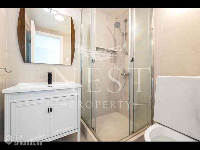 Causeway Bay - Hoi Deen Court 04