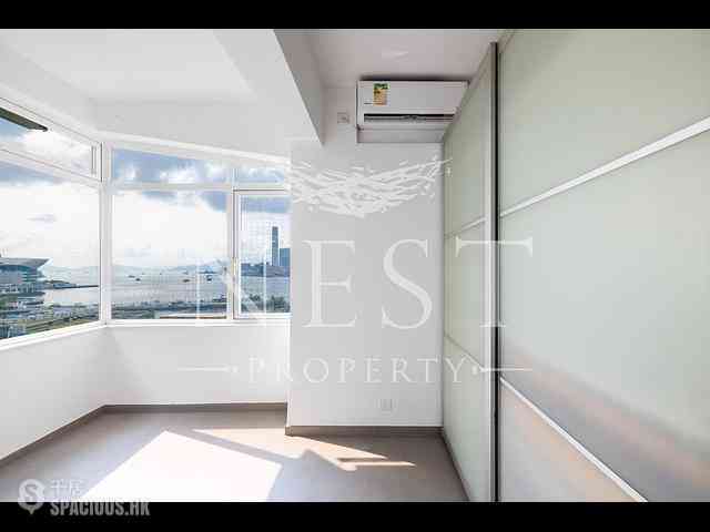 Causeway Bay - Hoi Deen Court 06