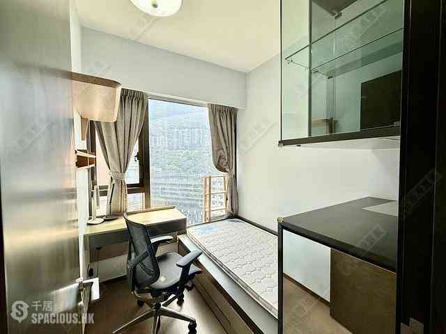Happy Valley - Regent Hill 09