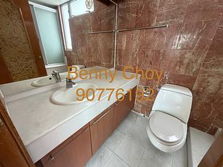 Mid Levels Central - The Rednaxela 11