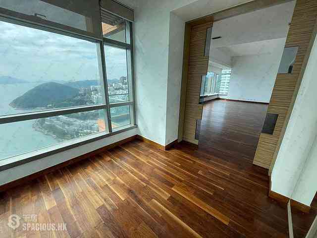Repulse Bay - Grosvenor Place 03