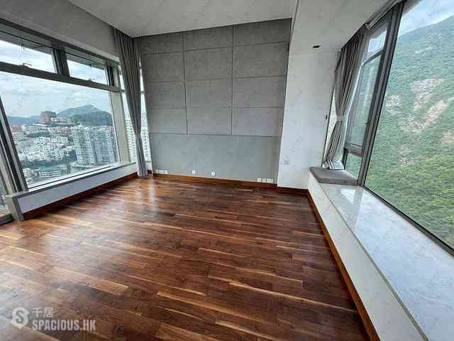 Repulse Bay - Grosvenor Place 07
