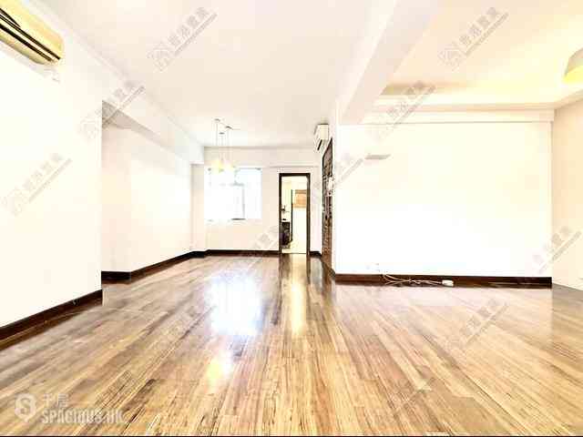 Tai Hang - Sunrise Court 02