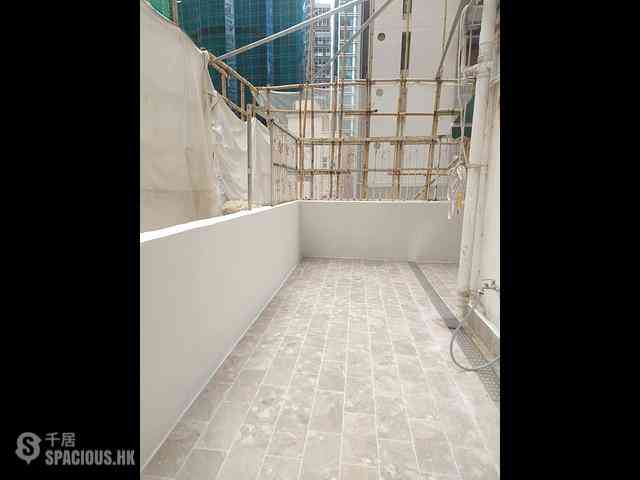Sheung Wan - Evora Building 01