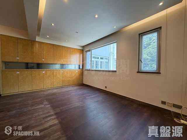Happy Valley - Shan Kwong Towers Block 2 02