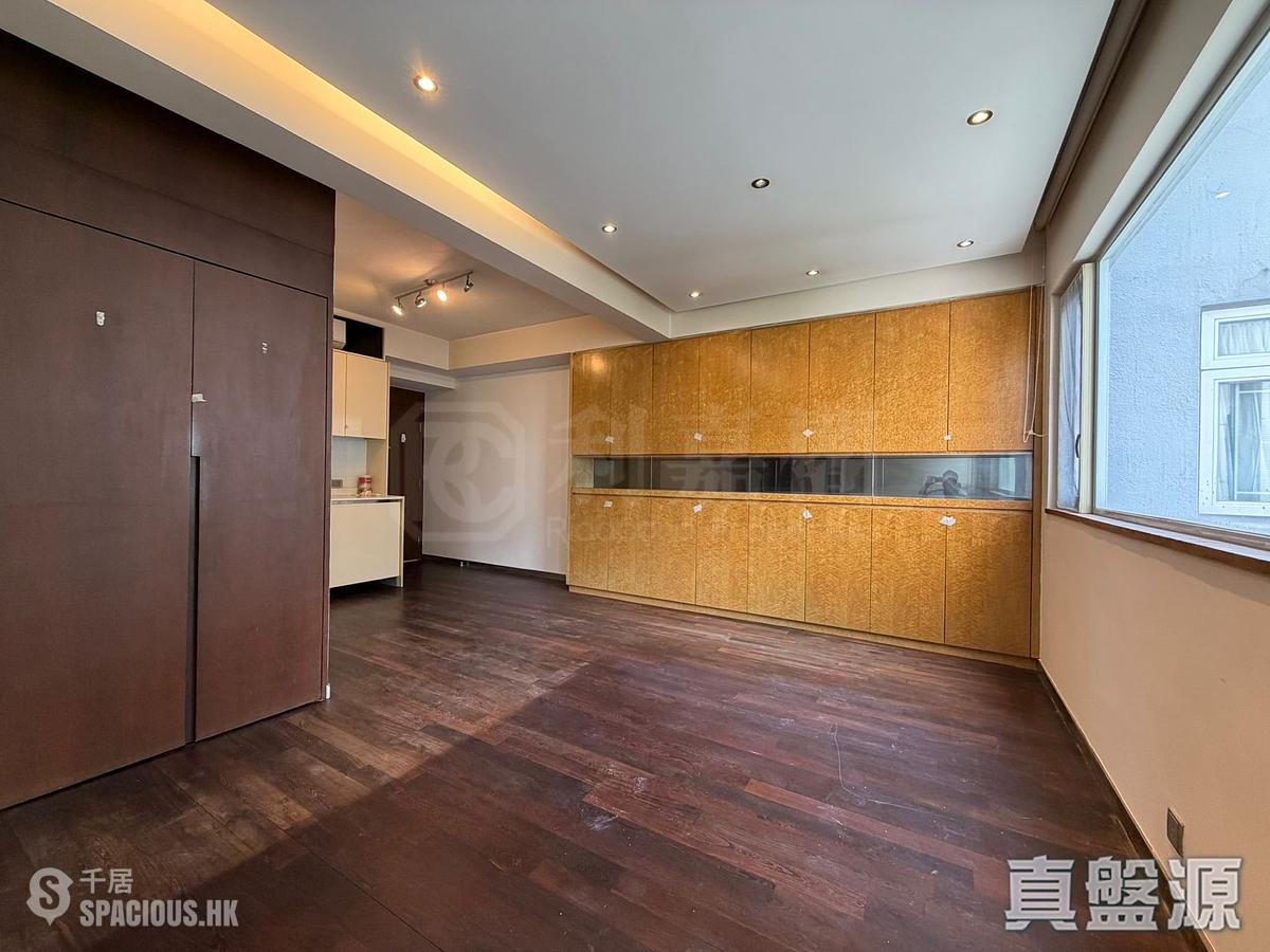 Happy Valley - Shan Kwong Towers Block 2 01