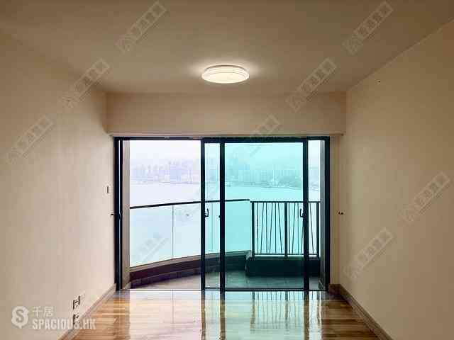 Sai Wan Ho - Grand Promenade 01