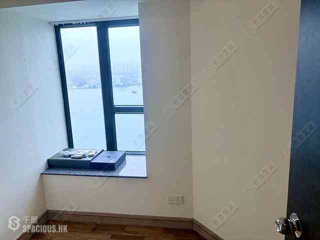Sai Wan Ho - Grand Promenade 04