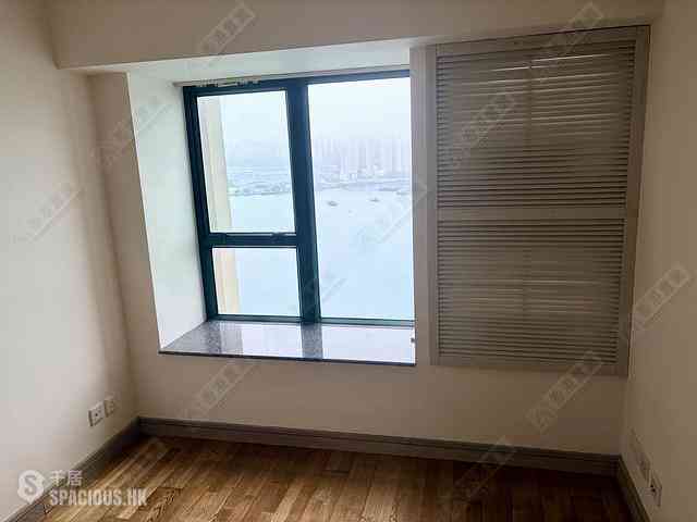 Sai Wan Ho - Grand Promenade 05