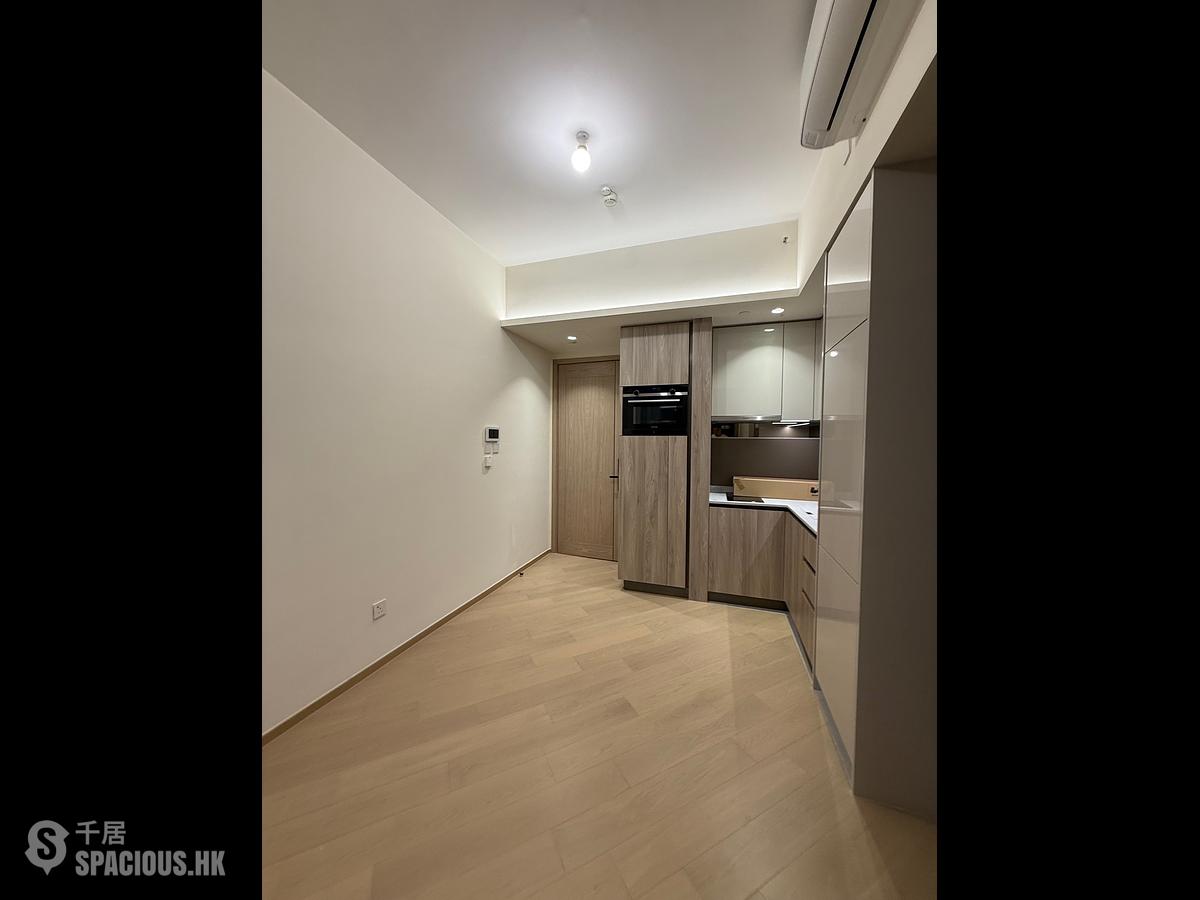 Lohas Park - Lohas Park Phase 11C Villa Garda II 01