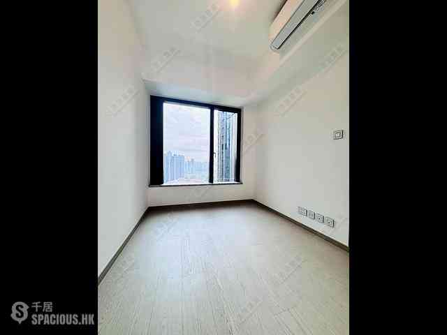 Wong Chuk Hang - The Southside Phase 3C Blue Coast II 08