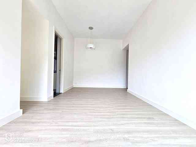Quarry Bay - Casa 880 03