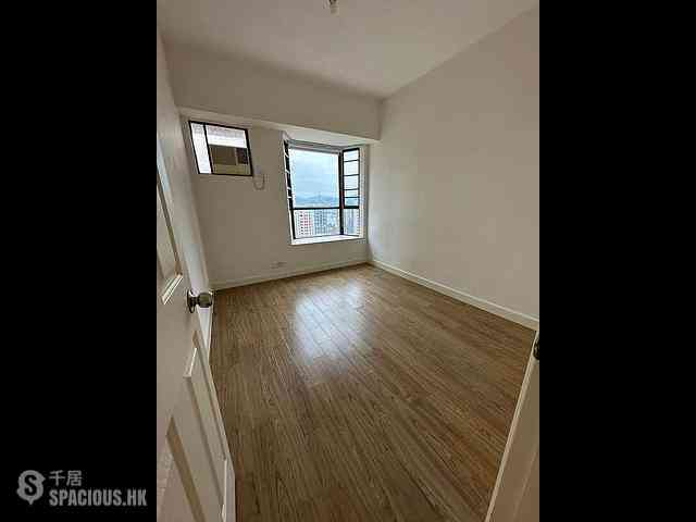 Mid Levels West - Dragonview Court 05