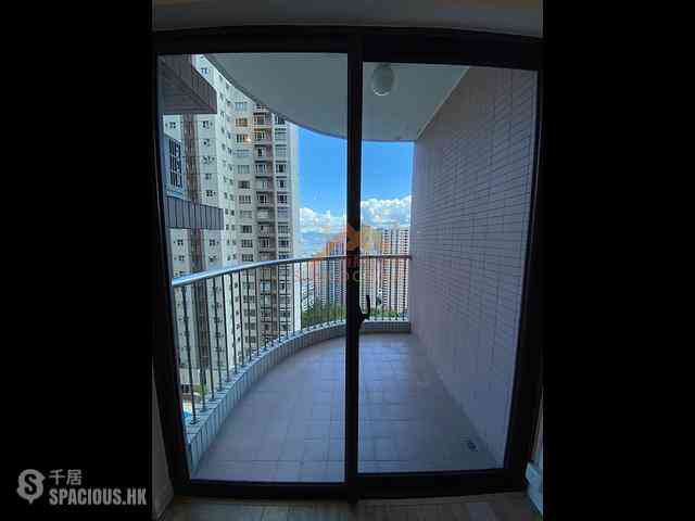 Mid Levels West - Dragonview Court 07