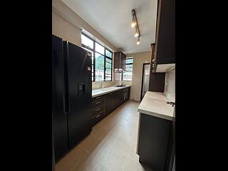 Mid Levels West - Dragonview Court 10