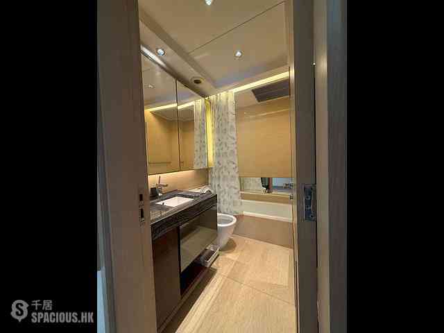 West Kowloon - The Cullinan (Tower 21 Zone 2 Luna Sky) 05