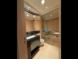 West Kowloon - The Cullinan (Tower 21 Zone 2 Luna Sky) 08