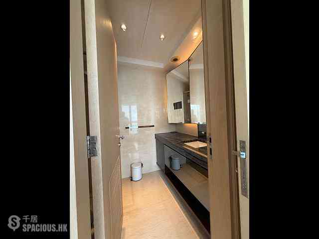 West Kowloon - The Cullinan (Tower 21 Zone 2 Luna Sky) 10