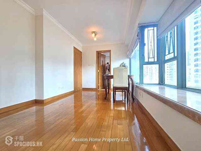 Tai Hang - Villa D'Arte 02