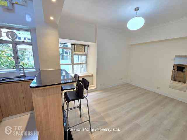 Wan Chai - Manrich Court 03