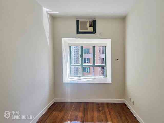 Mid Levels East - Monmouth Place 06