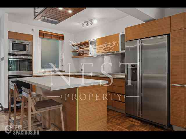 Hang Hau - Villa Pine 11