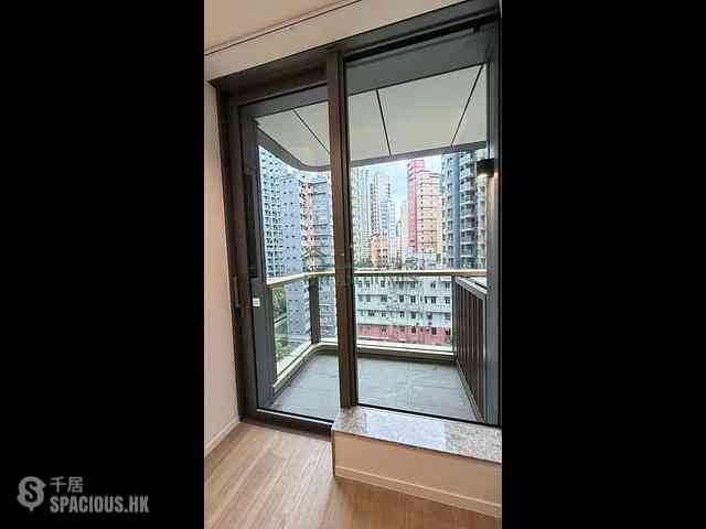 Wan Chai - Spring Garden 01