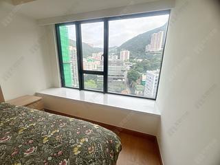 Happy Valley - The Aster (Resiglow) 08