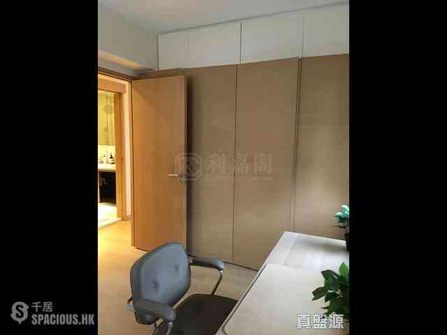 Tai Hang - Tai Hang Terrace Block A 07