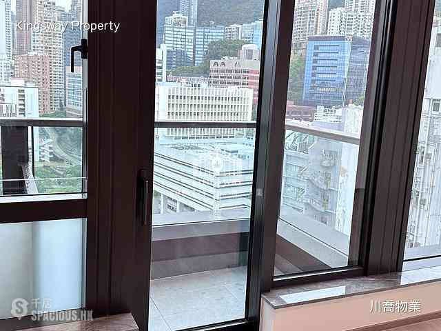Pok Fu Lam - The Hilltop 08