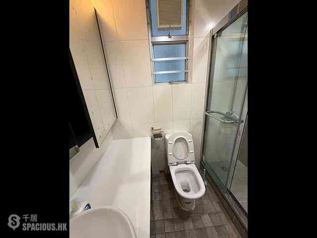 Quarry Bay - Parkvale 02