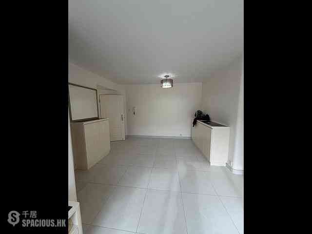 Quarry Bay - Parkvale 03
