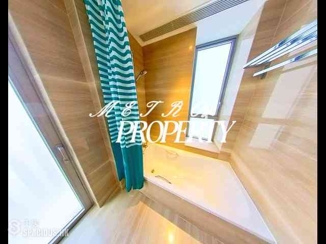 Sai Ying Pun - The Summa Block 2 05