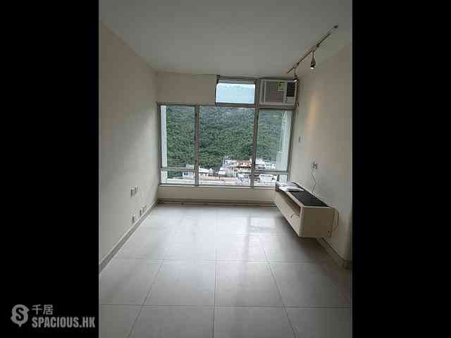 Quarry Bay - Parkvale Tower 3 Hong Pak Mansion 01