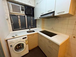 Sai Ying Pun - Fulfil Building 05