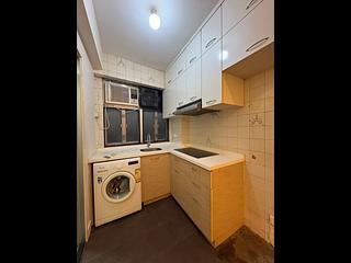 Sai Ying Pun - Fulfil Building 06