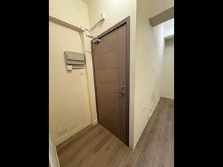 Sai Ying Pun - Fulfil Building 07