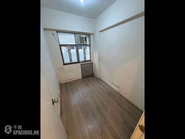 Sai Ying Pun - Fulfil Building 08