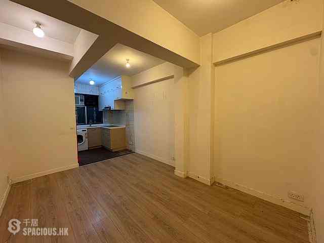 Sai Ying Pun - Fulfil Building 09