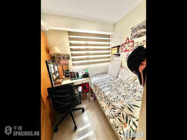Sai Ying Pun - Ning Yeung Terrace Block B 08