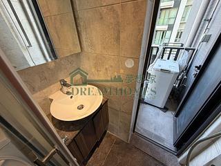 Sheung Wan - AVA128 08