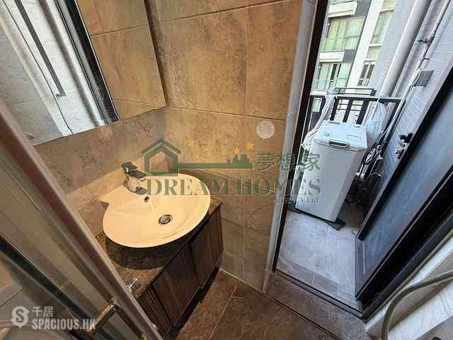 Sheung Wan - AVA128 08