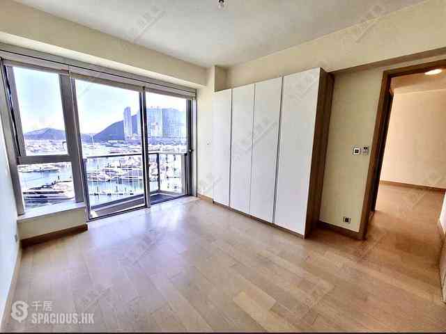 Wong Chuk Hang - Marinella 02