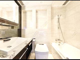 Wong Chuk Hang - Marinella 13