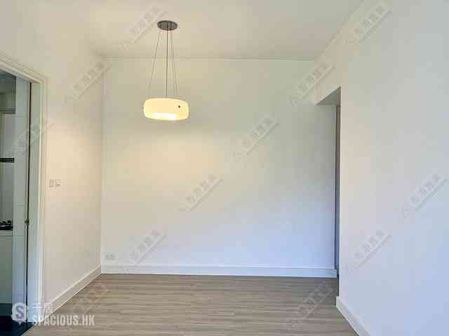 Quarry Bay - Casa 880 02